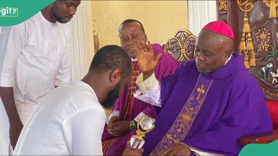 Seyi Tinubu receives episcopal blessing from Catholic Bishop