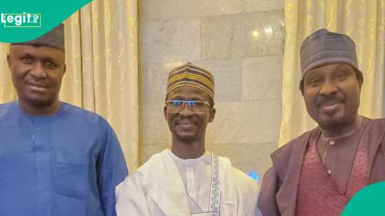 Barau Jibrin ya kara ragargazar Abba, mawakin Kwankwasiyya ya koma APC