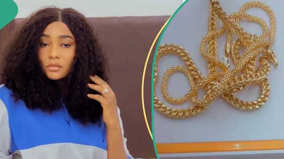 Upcoming actress gives her man N5m gold for Valentine, her 1st gift to him as working class lady