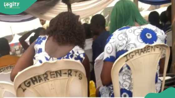 Funny video of women sneaking extra rice from wedding ceremony makes people laugh