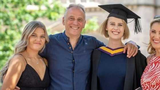 Ikon Allah: Yadda wata ta yi digiri shekaru 4 bayan likitoci sun bata wa'adin mutuwa cikin watanni 12