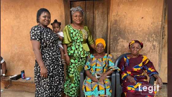 "Our great grandma is 98": 5 generations photo of a Nigerian family goes viral