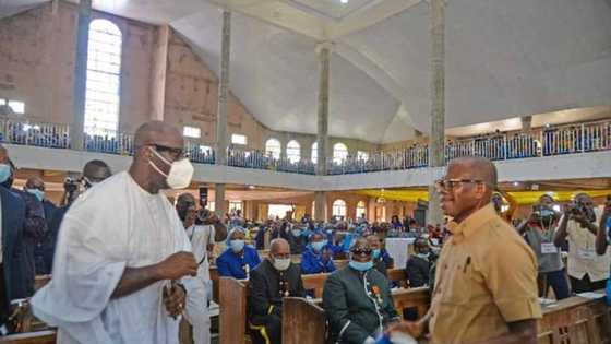 After tough political battle, Obaseki and Oshiomhole finally settle dispute