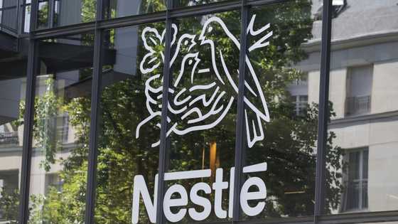 Nestle sacks CEO over office relationship