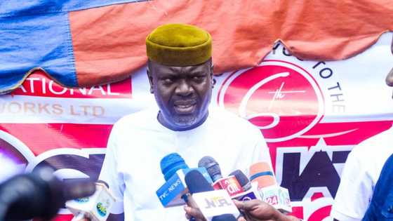Reactions as PDP federal lawmaker celebrates his call to Bar