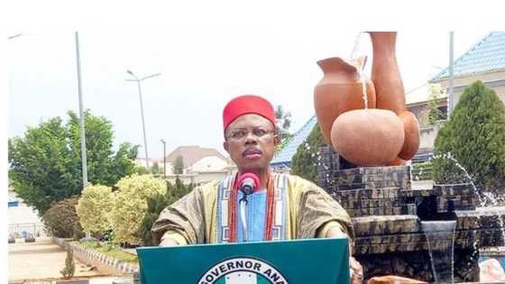 Shugaban EFCC, Bawa, ya yi martani kan kamen tsohon gwamna, zargin cin zarafinsa a siyasance