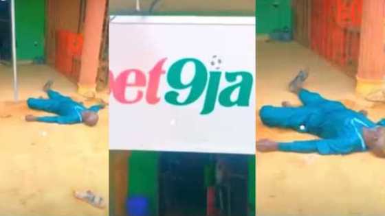 Bidiyon Yadda Wani Mutum Ya Yanke Jiki Ya Fadi Sumamme Bayan Ya Rasa N200k Da Ya Ranta A Wajen Buga Caca
