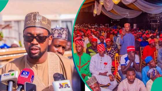 'Dan Ganduje ya yi ruwan 'kayan arziki' a Kano, 'yan Kwankwasiyya 500 sun koma APC