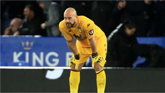 Premier League goalie recalls how he stopped breathing for 25 minutes after contracting coronavirus