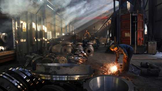 Chinese consumer prices continue to fall as US trade talks loom