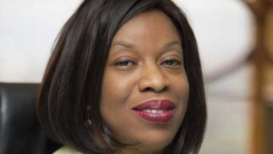 Da duminsa: Buhari ya watsawa Ministan lantarki kasa a ido, ya dawo da wanda ya dakatar