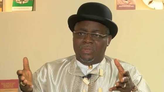 Kasafin 2022: Ta kacame tsakanin sanatoci kan raba wa mazabu ayyukan tituna