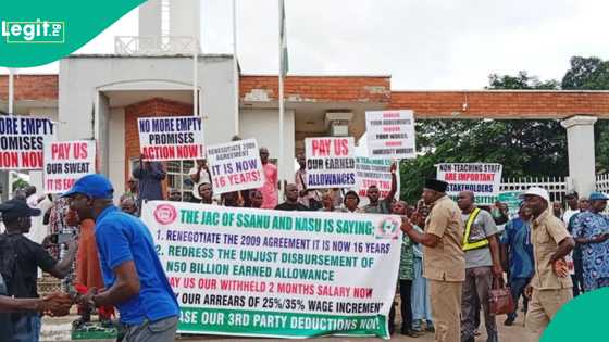 An kai kungiyoyin SSANU da NASU wuya, sun barke da zanga zanga a Abuja
