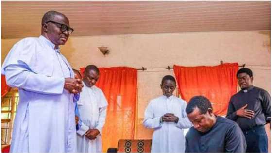 2023: Photos surface as another set of notable clerics prays for Tinubu' bid