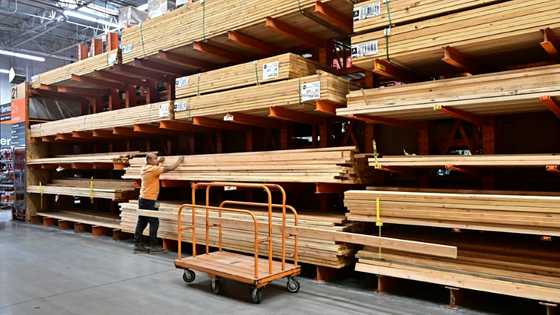 US tariffs on lumber imports set for October 14