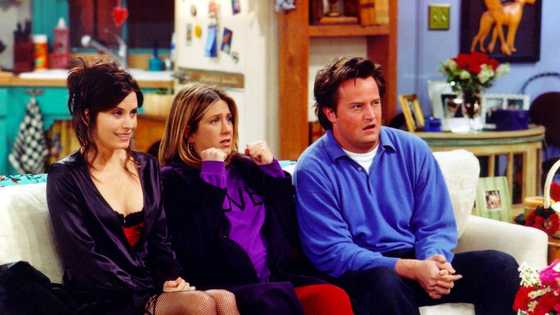Chandler Bing: 5 choses qu'on adore chez le plaisantin de Friends