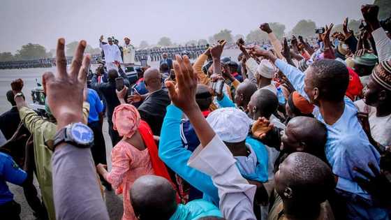 Yadda APC ta yi hayar mutane daga kasar Niger domin su cika taron Buhari na Kano - PDP