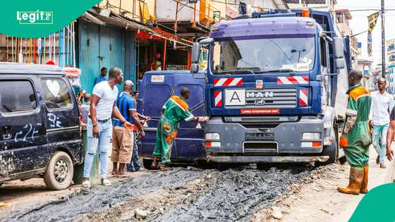 Tragedy in Oyo as popular radio presenter loses life on damaged Ibadan road