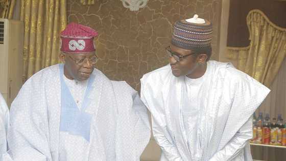 Tinubu ya ziyarci Buni domin yi masa ta'aziyar rasuwar Hajiya Fatima Yuram