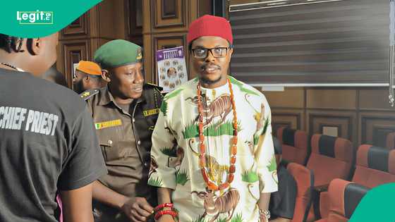 Blord: Video shows how prison officials brought businessman to court for bail hearing, many react