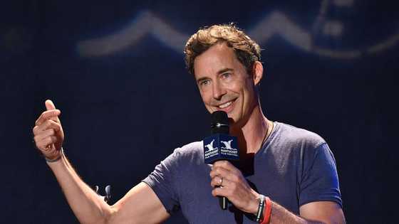 Tom Cavanagh bio: Age, height, net worth, wife, children, movies