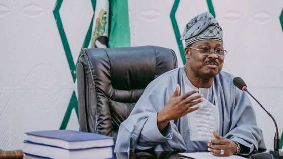 Abun tausayi: Bidiyon masu kukan mutuwar tsohon gwamna Ajimobi a gidansa na Ibadan