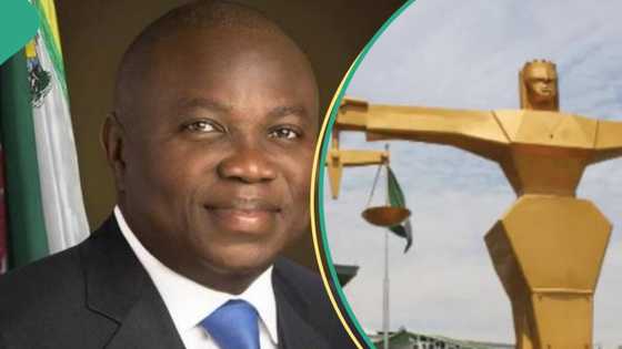 Mai girkin tsohon gwamna ya shiga matsala bayan wawushe kayan miliyoyin Ambode