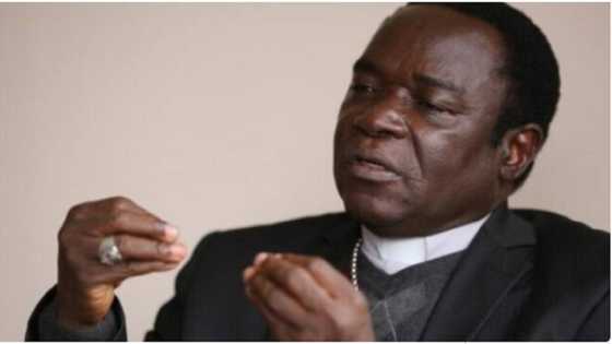 Kukah: Lokacin zaɓe ne kaɗai ƴan Najeriya suke tuna addini banda lokacin sata