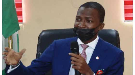EFCC: Yan Najeriya Sun Dena Kazar-kazar Wurin Tona Asirin Masu 'Sata' Duk La'ada Mai Tsoka Da Muke Basu