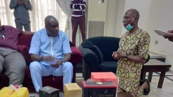 Photo emerges as 5-term senator from Delta James Manager kneels before ex-Gov James Ibori, Nigerians react