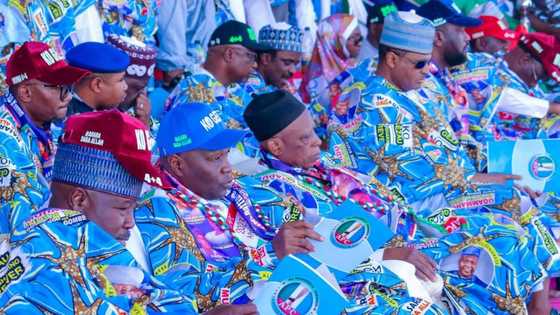 Tsohon Mataimakin Gwamna, Shugaban Matasan PDP Na Shiyya da Wasu Jiga-Jigai Sun Koma APC