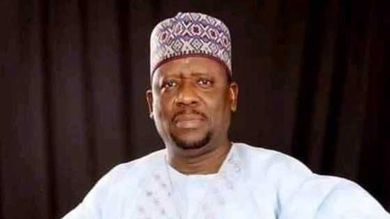 Dalilin da yasa na bar PDP zuwa APC – Sanata Umar Kumo