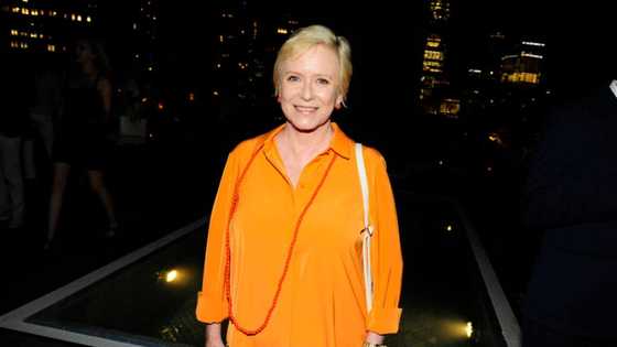 Eve Plumb bio: age, net worth, paintings, children, husband