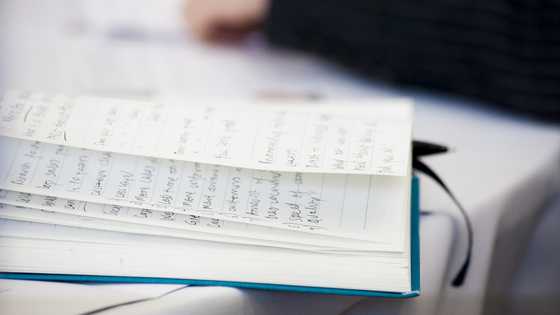 My Daughter Was Expelled From School For "Bad Behaviour"–But Her Notebook Exposed The Teachers' Lie
