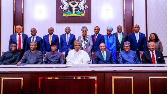 Canjin Kudi: Gwamnoni Ba Su Hakura ba, Za Su Sake Kai Karar Gwamnatin Buhari a Kotu