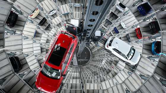 Automakers hold their breath on Trump's erratic US tariffs