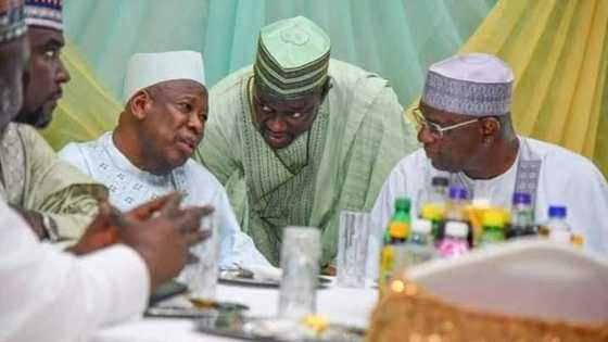 Rikici: An farmaki hadimin Ganduje a Kano, ya ce 'yan Kwankwasiyya ne suka sace wayarsa