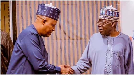 Binciko gaskiya: Shin da gaske ne za a kara wa Tinubu, Shettima da 'yan siyasa albashi?