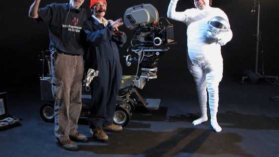 La belle carrière d'Yves Trudel, Méo dans Elvis Gratton