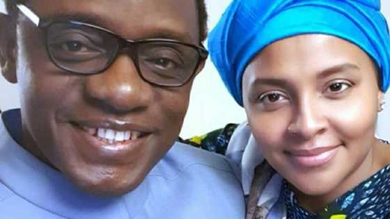 Mace tagari: Hoton diyar Abacha tana nuna kauna ga Buni yayin da yake cikin damuwa