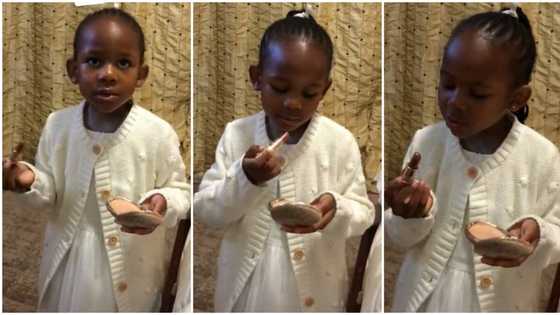 "She is very smart": Cute little girl does her make-up like adult, video of her girlish attitude goes viral
