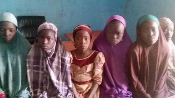 Bayan Musayar Wuta: Rundunar 'yan sanda ta kubutar da 'yammata 6 da 'yan bindiga suka sace a Katsina (Hoto)