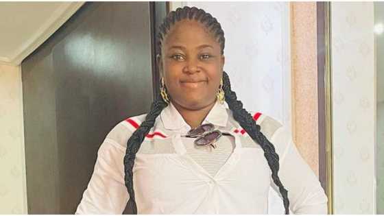 Bukola Arugba gives many thanks to God, recounts how her car tyre burst in motion on highway, shares video