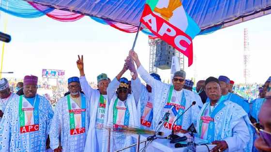 Kujerar Minista Na Tangal-Tangal – An Zuga Tinubu Ya Watsar da Tsofaffin Gwamnoni