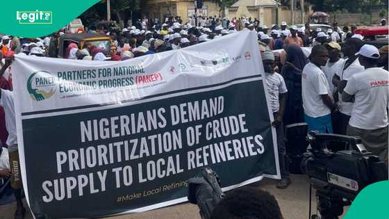 Durkusa matatar Dangote: An barke da zanga zanga a Kaduna, an rufe hanyoyi