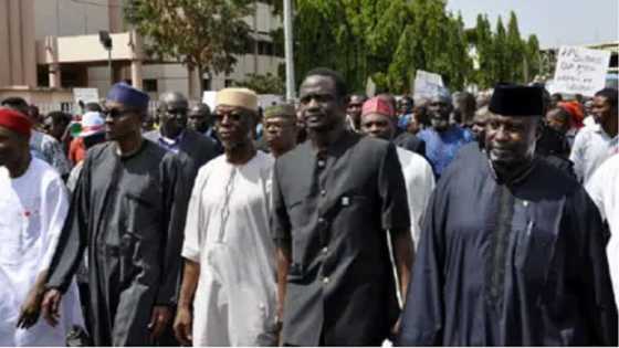 Shehu Sani: Tuni Da Buhari Ya Shirya Zanga-Zanga Idan Da Jonathan Ne Ya Tara Bashi Kamar Yadda Ya Yi