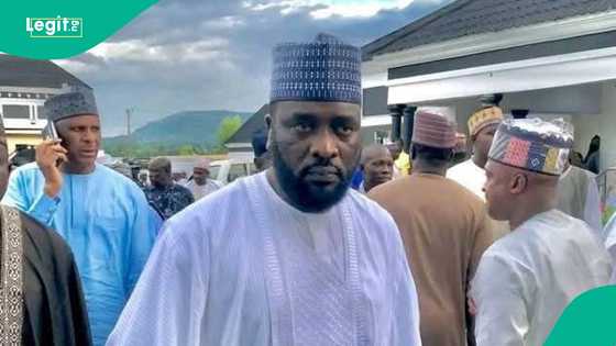 Jagora a APC ya ƙaryata zargin ɗauke akwatin zaɓe a Adamawa, ya faɗi abin da ya faru