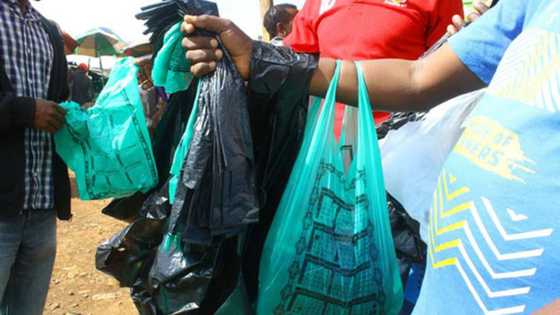 Wani gwamnan Arewa ya haramta amfani da bakar leda a jaharsa