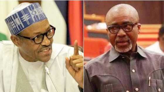 Ka cancanci a daureka a kurkuku - Buhari ya mayar da martani ga Sanata Abaribe
