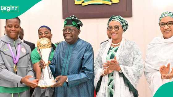 Fadar Shugaban Kasa ta kalubalanci masu sukar $100,000 da gidajen da Tinubu ya ba Falcons